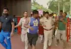 Jamshedpur Molestation : पुलिस वाले की बेटी के साथ बदसलूकी, विरोध करने पर पैरों से किया वार