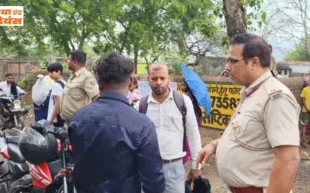 Seraikela Loot: कपाली में बैंक एजेंट पर अंधाधुंध फायरिंग, डेढ़ लाख लूटकर भागे अपराधी, मौत को छूकर निकली गोली