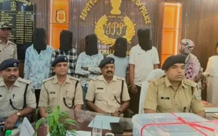 Ranchi Raid: रांची में नशे के बड़े सिंडिकेट का भंडाफोड़, कब्रिस्तान के पास चल रहा था खेल, महिला के घर से मिले लाखों रुपए
