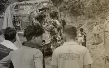 Chatra Truck Crash: संघरी घाटी में ब्रेक फेल, दो ट्रकों की भीषण टक्कर, चालक-खलासी की मौत