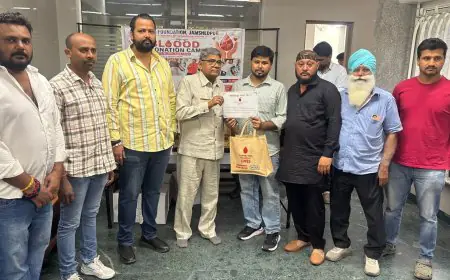 Jamshedpur Donation: जमशेदपुर महादान: भीषण गर्मी में तड़पते मरीजों के लिए युवाओं ने खोला मोर्चा, ब्लड बैंक में जुटा 64 यूनिट खून, अगले महीने फिर महाशिविर