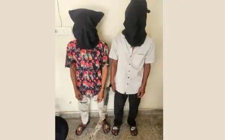 Ranchi Arrest : हरमू पटेल चौक पर महिला को चाकू मार मोबाइल लूटने वाले गैंग का पर्दाफाश, दो सगे शूटर और नाबालिग दबोचे गए