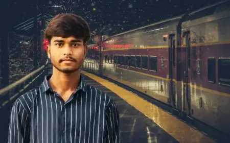 Jadugora Tragedy:  राखा माइंस स्टेशन पर ट्रेन हादसे में करीम सिटी कॉलेज के छात्र वरुण महतो की दर्दनाक मौत, सुबह घर से निकला था मासूम