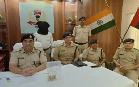 Chatra Temple Theft : 100 साल पुराने मंदिर से चोरी हुईं 50 लाख की 24 प्रतिमाएं 2 घंटे में लौटाईं