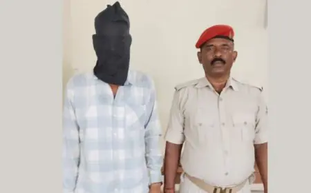 Chakulia Arrest : 6 मार्च से फरार था अभियुक्त, पुलिस ने दबोचा, जेल भेजा