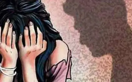 Kadma Stalking:विजया हेरिटेज की विधवा देवलीना को पड़ोसी अभिषेक सिन्हा ने किया मानसिक रूप से लहूलुहान, पीछा करने और घर में घुसने का सनसनीखेज मामला दर्ज!