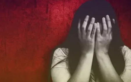 Patamda Horror:  सगे भाई पर लगा सगी नाबालिग बहन के यौन शोषण का घिनौना आरोप, काउंसलिंग के बाद पीड़िता रहस्यमय ढंग से लापता!