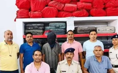 Tatanagar Arrest: स्टेशन पर यात्री का फोन चुराकर भाग रहा था बागबेड़ा का पिंटू राम, आरपीएफ-जीआरपी ने जाल बिछाकर दबोचा!