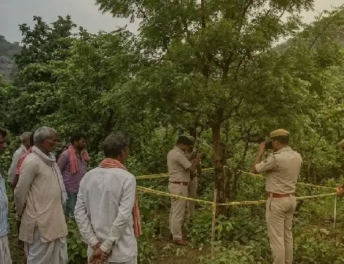 Ramgarh Suicide Suspect: जंगल में पेड़ से लटका मिला 20 वर्षीय युवक का शव, पत्नी से विवाद के बाद गया था घर से