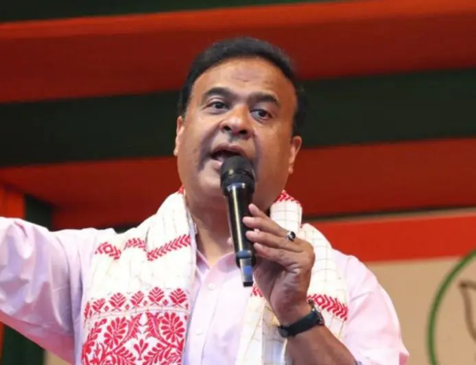 Assam Politics: छात्र राजनीति से सीएम की कुर्सी तक हिमंत का सफर, कांग्रेस छोड़ भाजपा को बनाया पूर्वोत्तर का अजेय किला