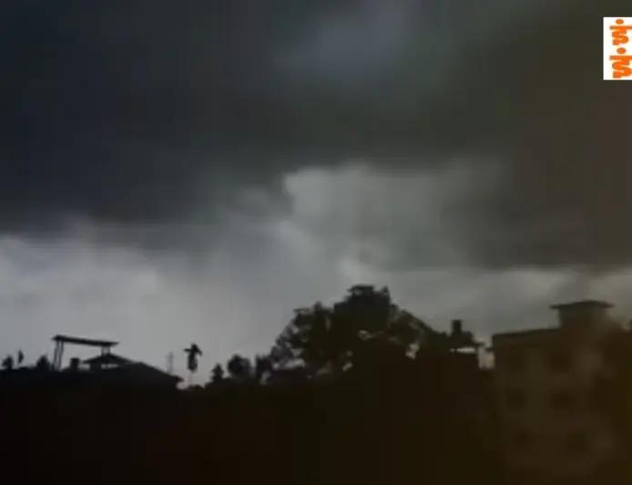 Jharkhand Weather: कोल्हान-रांची में अगले 4 दिन बरसेगा कहर, 50km की रफ्तार से आंधी-तूफान और वज्रपात की चेतावनी