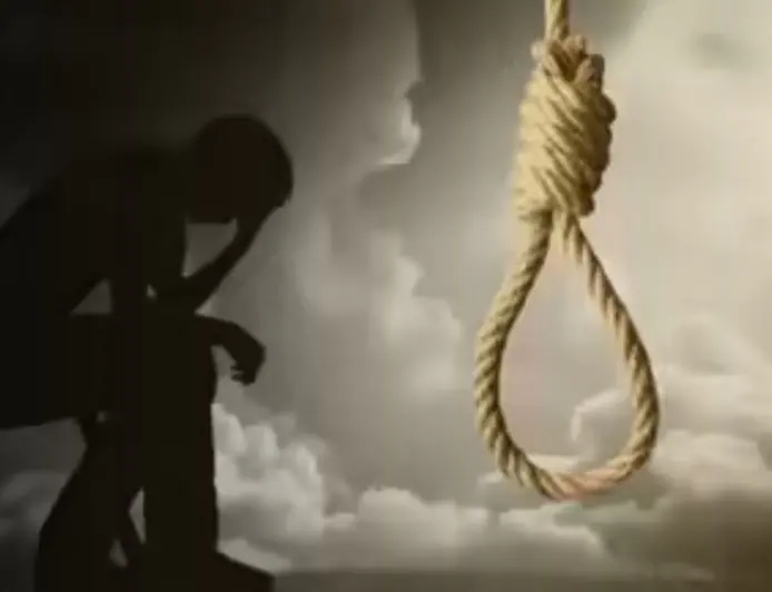 Ranchi Suicide : डेयरी फार्म के कमरे में फंदे से झूल गया 21 साल का अमरजीत कुमार, पिता चारा लेकर लौटे तो उड़ गए होश