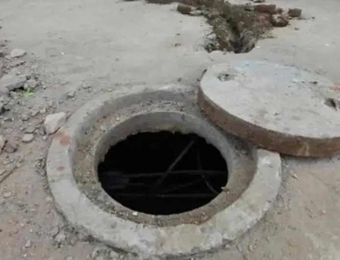 Kalahandi Gas Incident : सेप्टिक टैंक में दम घुटने से बिल्डर और उसके जवान बेटे सहित 6 लोगों की मौत, ओडिशा में मचा भारी कोहराम