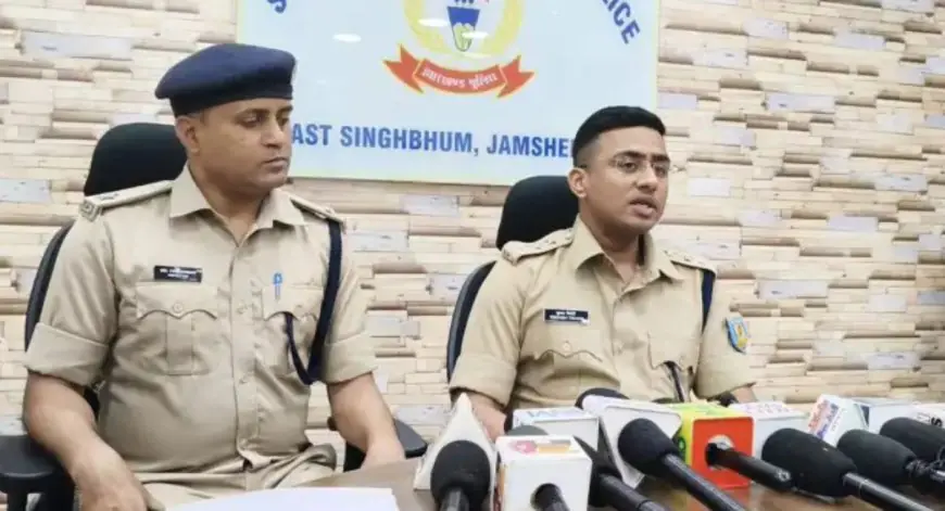 Jamshedpur Action:  सिदगोड़ा में आधी रात पुलिस की दबिश, खंडहर में मिला गाड़ियों का 'बूचड़खाना', 4 गिरफ्तार