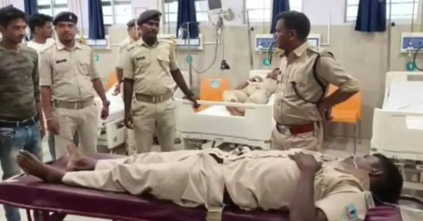 Bokaro Stone Pelting: एयरपोर्ट विस्तार को लेकर अतिक्रमण हटाने गई टीम पर हमला, दो जवान घायल