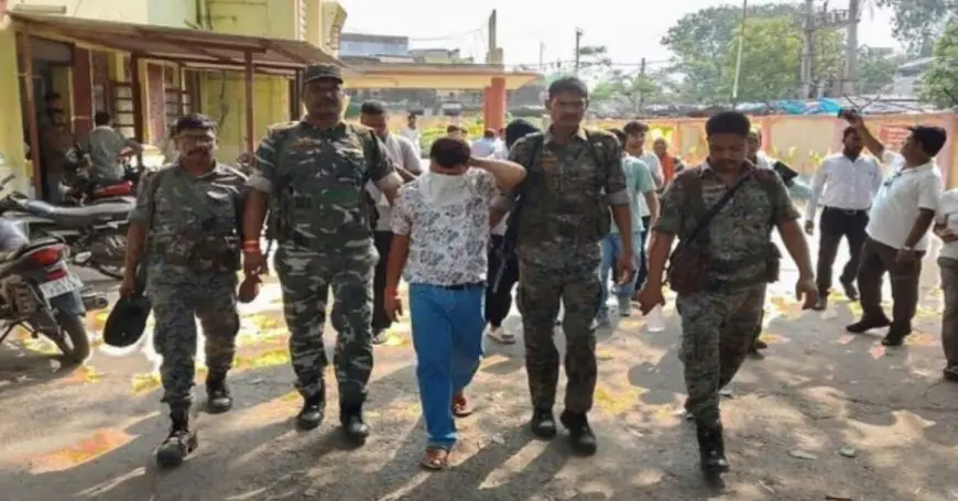 Koderma ACB Raid : ₹5000 लेते रंगे हाथों पकड़ा गया लाइनमैन