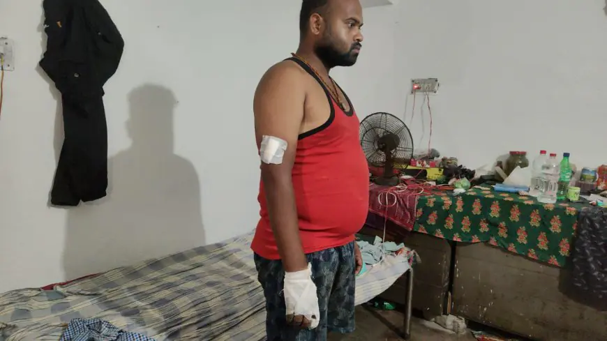 Jamshedpur Attack : देर रात चापड़ से युवक पर जानलेवा हमला, एक घायल