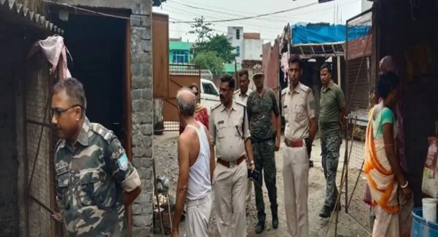 Kapali Raid : कपाली में अवैध पशु तस्करी के ठिकानों पर जिला प्रशासन का महा-डेमोलिशन एक्शन, एक साथ 7 जगहों पर ताबड़तोड़ छापेमारी!