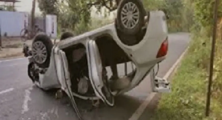 Jamtara Accident : हाईवे 419 पर बोदमा पोल फैक्ट्री के पास पलटी तेज रफ्तार कार, एयरबैग खुलने से बची 7 यात्रियों की जान!