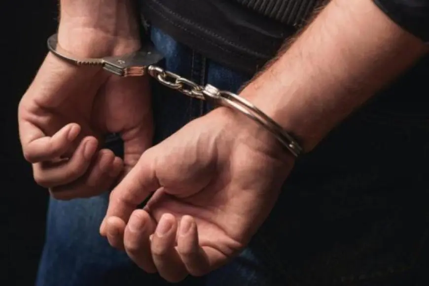 Parsudih Rape Case: कीताडीह माखन गली में बिजली कटने पर बाहर निकली नाबालिग से दुष्कर्म, मलेरिया विभाग का कर्मी मुन्ना तामसोय टाटानगर स्टेशन से गिरफ्तार!