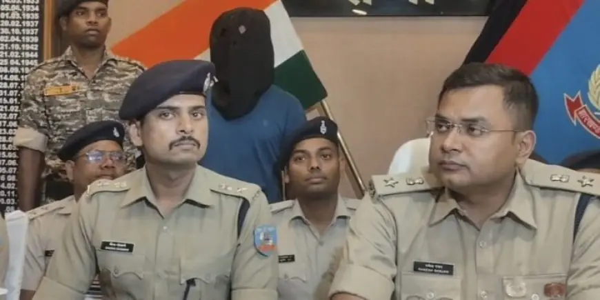 Ranchi Arrest : पीएलएफआई का स्टेट चीफ और 10 लाख का इनामी अमृत होरो महुगांव जंगल से दबोचा गया, संगठन का शीर्ष नेतृत्व पूरी तरह साफ!