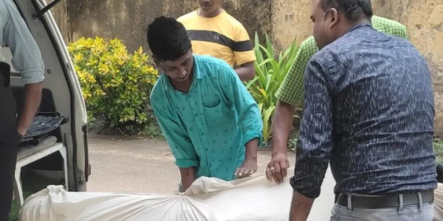 Sakchi Tragedy: अशोका होटल के बाथरूम में मिला रसोइया अप्पू प्रमाणिक का शव, मची भारी अफरा-तफरी!