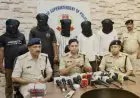 Jamshedpur Gunfire : इंडियन जनरल स्टोर पर हमला कर दो राउंड फायरिंग करने वाले पलटन और मुर्गा राजू समेत 5 दबोचे!