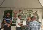 Mango Plantation Mission: सहारा सिटी में मानवाधिकार एसोसिएशन ने रोपे पौधे, प्रथम महिला मेयर सुधा गुप्ता को सौंपा 7 सूत्रीय विधिक मांग पत्र!