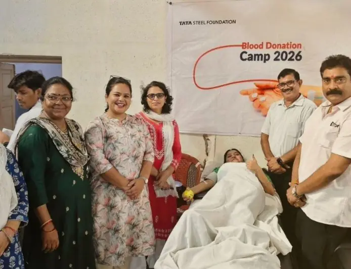 Golmuri Blood Camp : आर.डी. टाटा टेक्निकल सेंटर में उमड़ा युवाओं का सैलाब, टाटा स्टील फाउंडेशन के महा-अभियान में रिकॉर्ड रक्तदान!