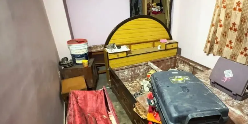 Ulidih Theft: आदर्शनगर में बंद पड़े मकान का वेंटिलेटर तोड़कर लाखों के जेवरात और एसी पार, पड़ोस की बच्ची ने खोला राज!