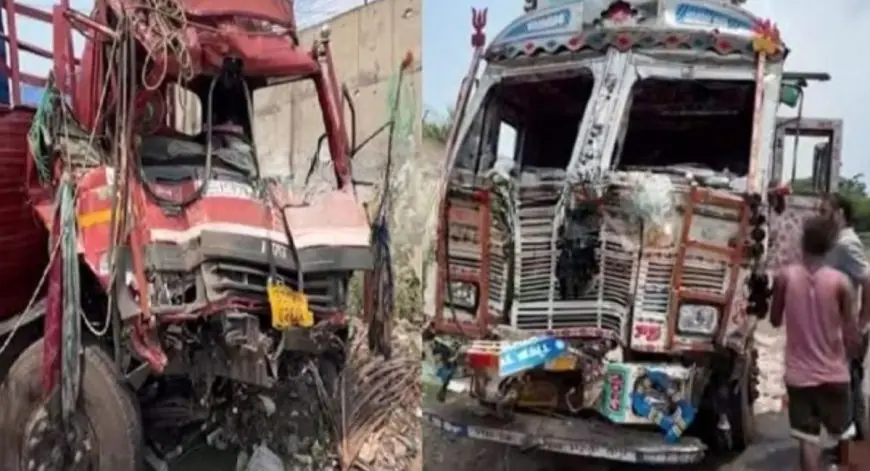 Jamshedpur Crash: दो ट्रकों में आमने-सामने भीषण भिड़ंत, सड़क पर बही कोल्ड ड्रिंक्स की नदियां तो बोतलें लूटने भागे लोग!
