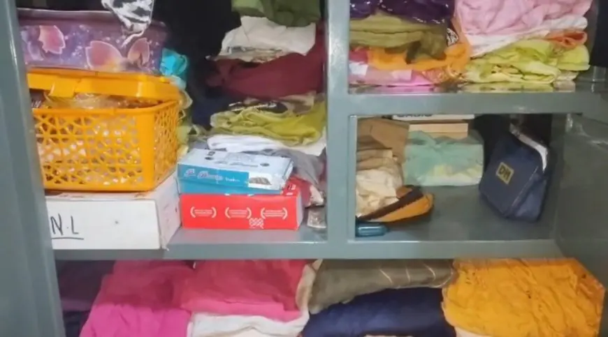 Jamshedpur Burglary : बंद घर का ताला खोलकर 4 लाख के गहने और मोबाइल पार, शातिर महिला चोरों के सिंडिकेट पर गहराया शक!