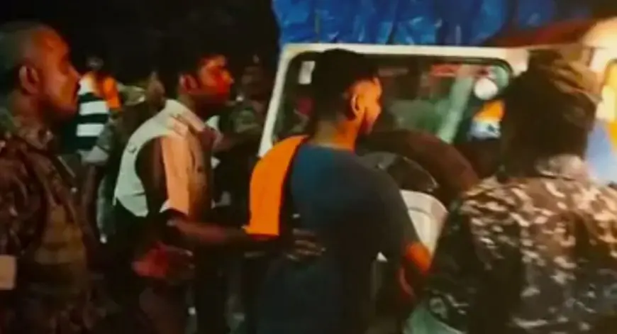 Giridih Riot Arrest :  पचंबा जेल गेट से रिहा होते ही दोबारा दबोचे गए गोलीबारी के 4 मुख्य आरोपी, खाकी का हाई-वोल्टेज विजुअल ऐक्शन!