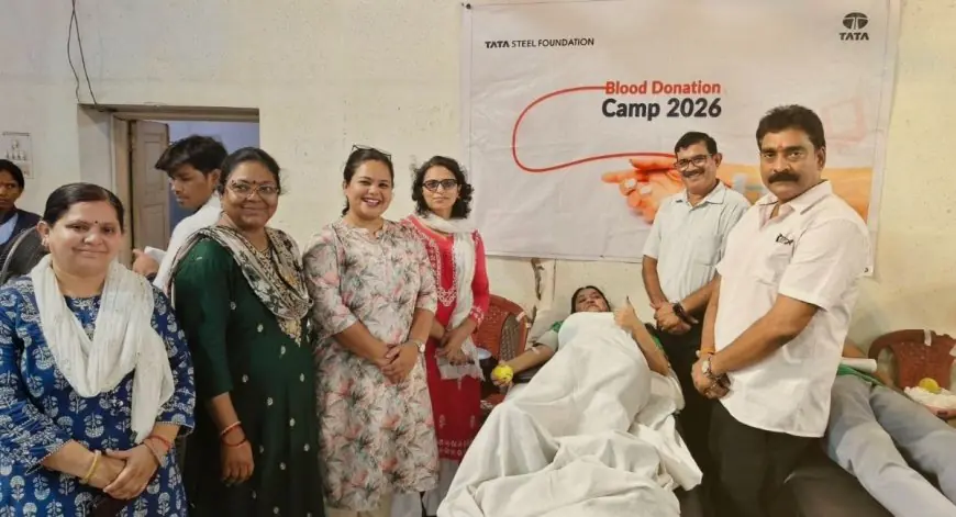 Golmuri Blood Camp : आर.डी. टाटा टेक्निकल सेंटर में उमड़ा युवाओं का सैलाब, टाटा स्टील फाउंडेशन के महा-अभियान में रिकॉर्ड रक्तदान!